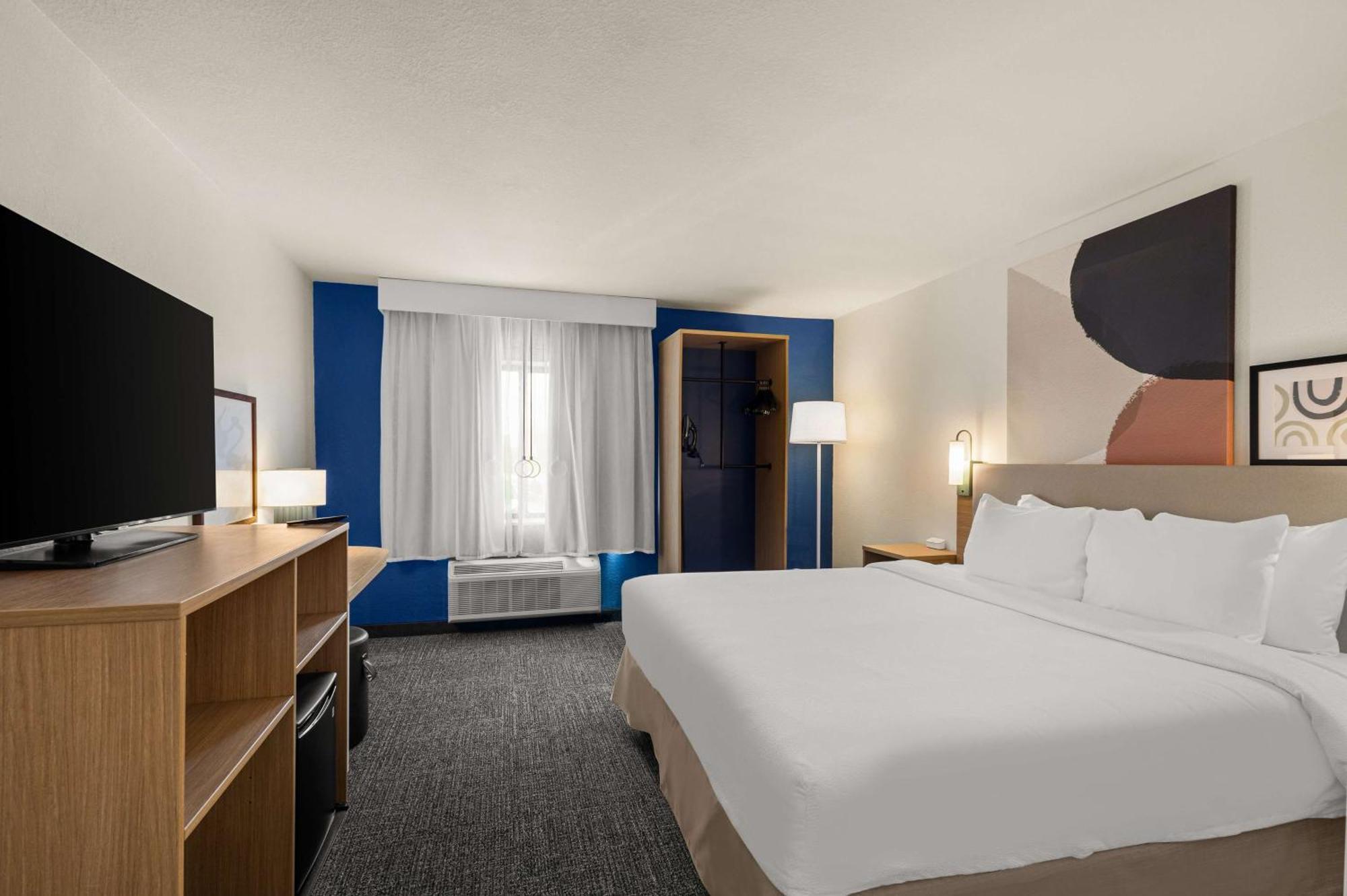 Spark By Hilton Fort Wayne Exterior photo