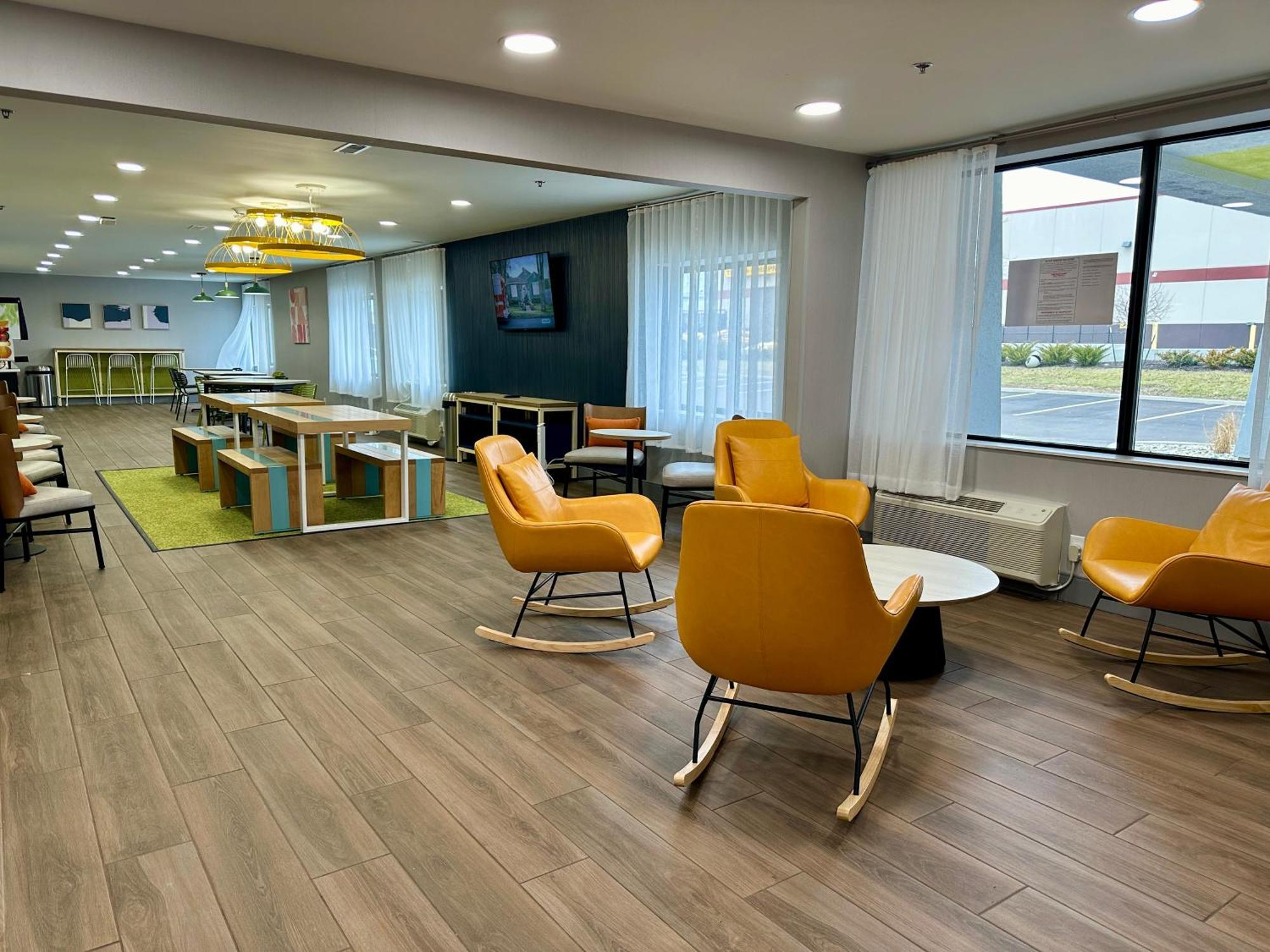 Spark By Hilton Fort Wayne Exterior photo
